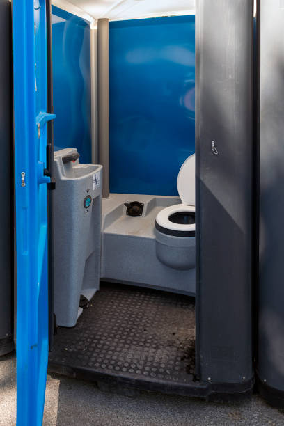 Portable Toilet Options We Offer in Redland, AL